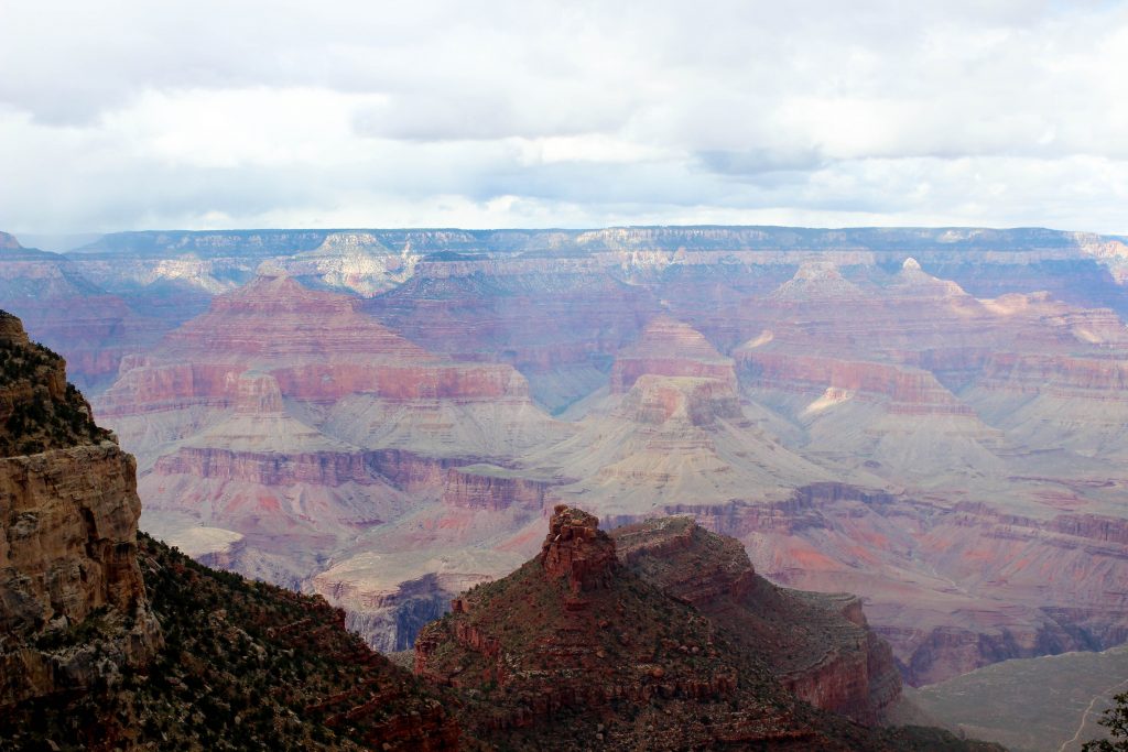 The sprawling Grand Canyon from Ooh Ahh Point