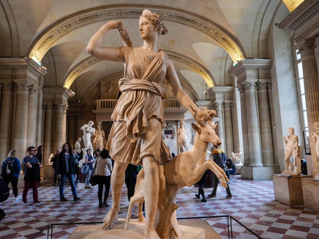 The Louvre in Paris is one of the best museums in the world, but it's also huge! Here's a tip on how not to get lost in the Louvre. • What to do in Paris, France