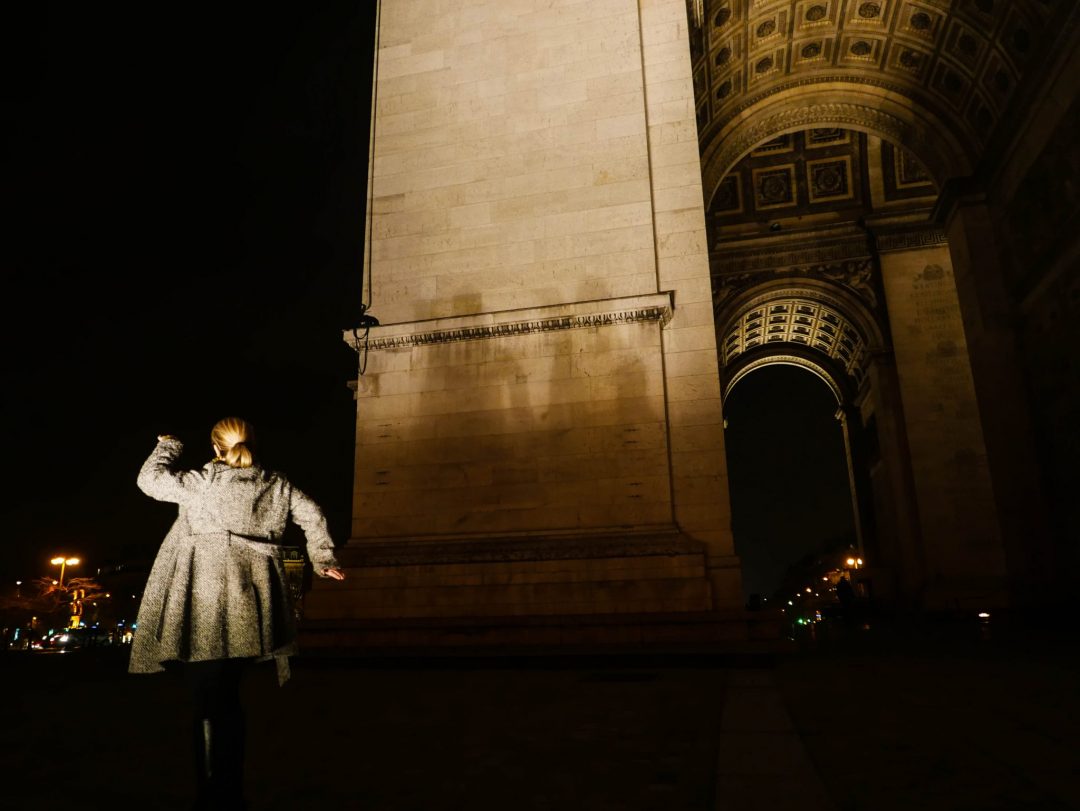 arc de triomphe paris Visiting Paris for only one day may seem crazy, but seeing the top sights is actually possible! Use this itinerary to see the top sights in Paris in only one day. See the Louvre, the Eiffel Tower, Notre Dame, and the Arc de Trimophe!