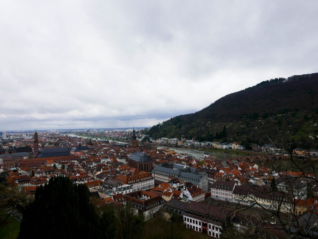 Solo travel isn't always what bloggers will have you believe. Even though it can be incredibly empowering, it can also get really learning. Learn more about the realities of solo travel in this post: 7 things I learned on my first ever solo trip.
