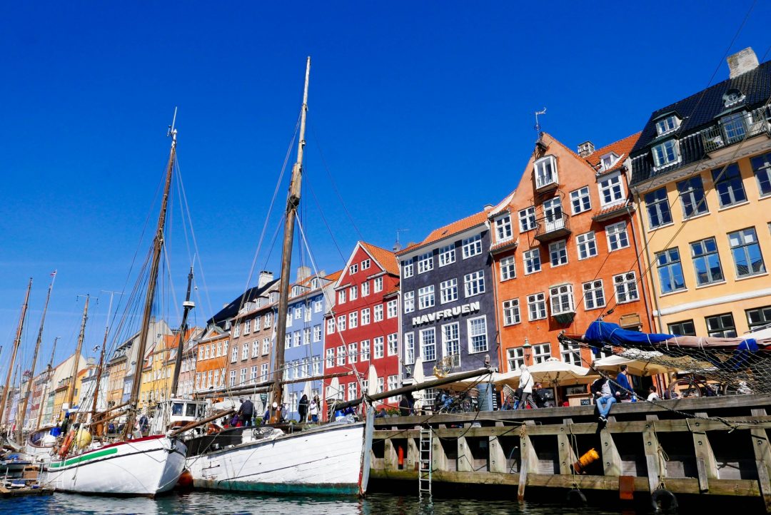 Copenhagen is quickly becoming one of the trendiest cities in Europe to visit. With only 3 days in Copenhagen, first-timers can craft an itinerary to get an overview of the city. Check out this post for the perfect 3 day Copenhagen itineray for first timers, or pin it for later!