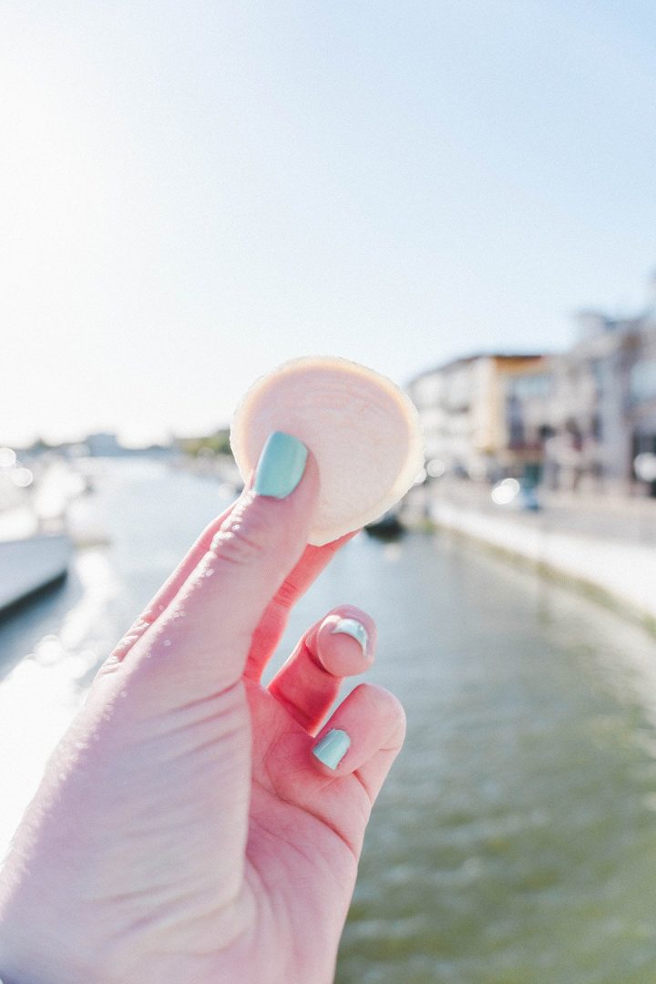 An Ovos Moles, the specialty of Aveiro, Portugal
