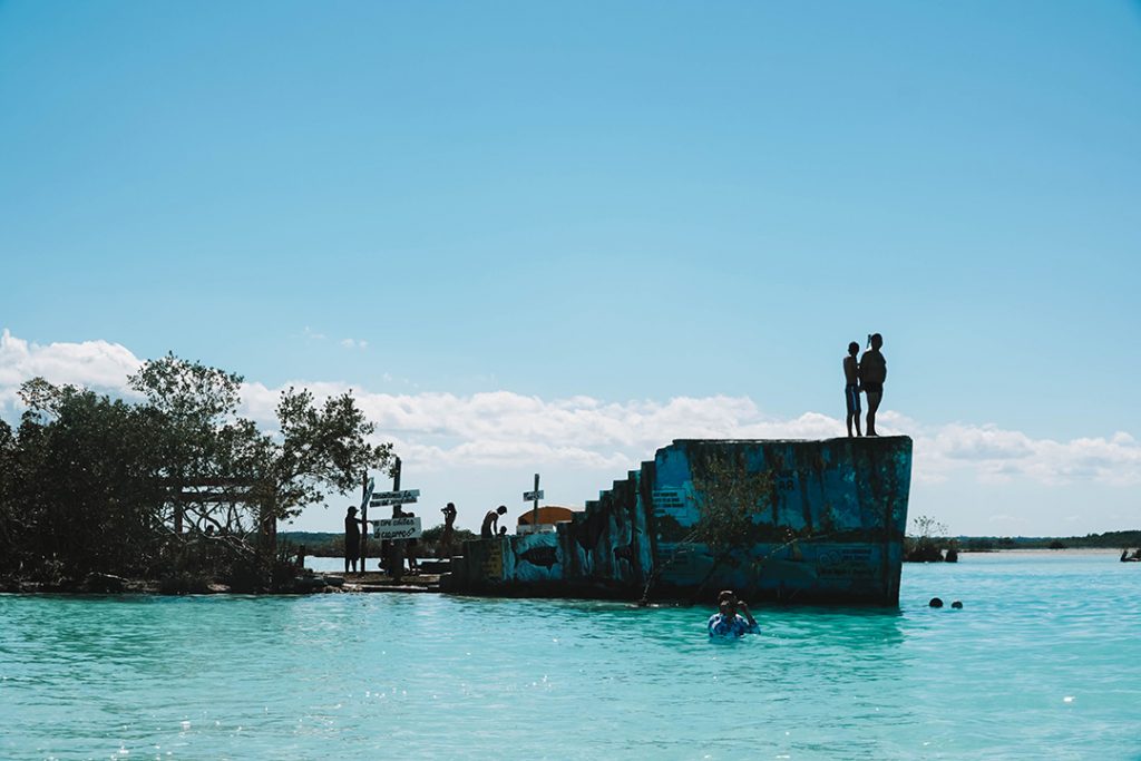 El Canal de los Piratas in bacalar mexico