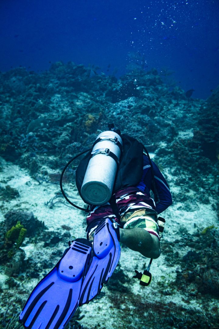 A scuba instructor underwater for the SSI Advanced Open Water course