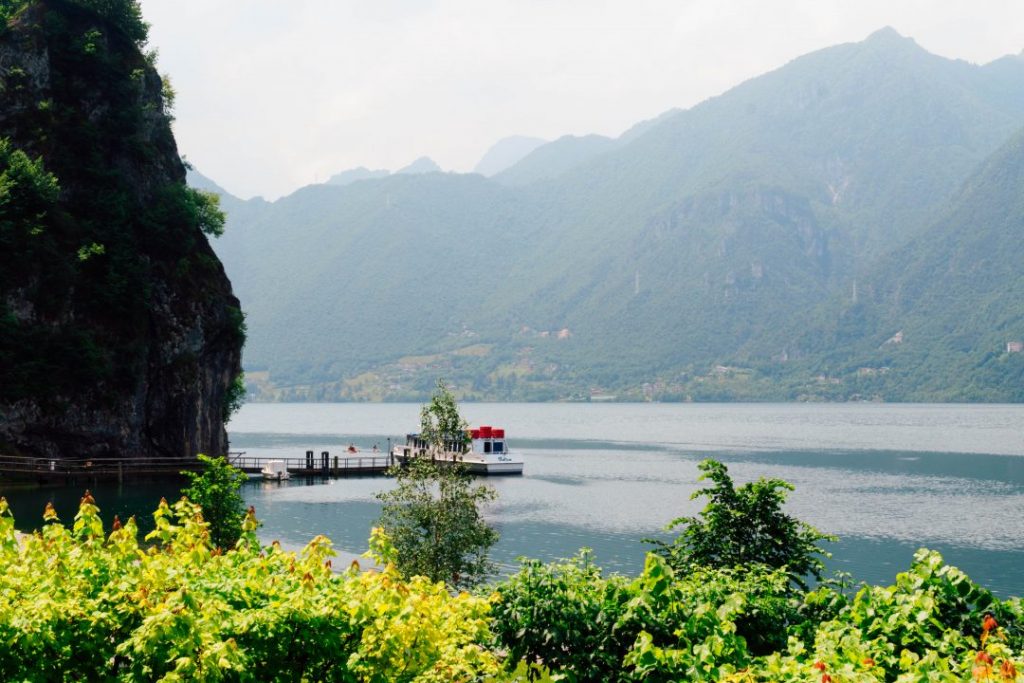 A small boat on Lake Idro in Valle del Chiese